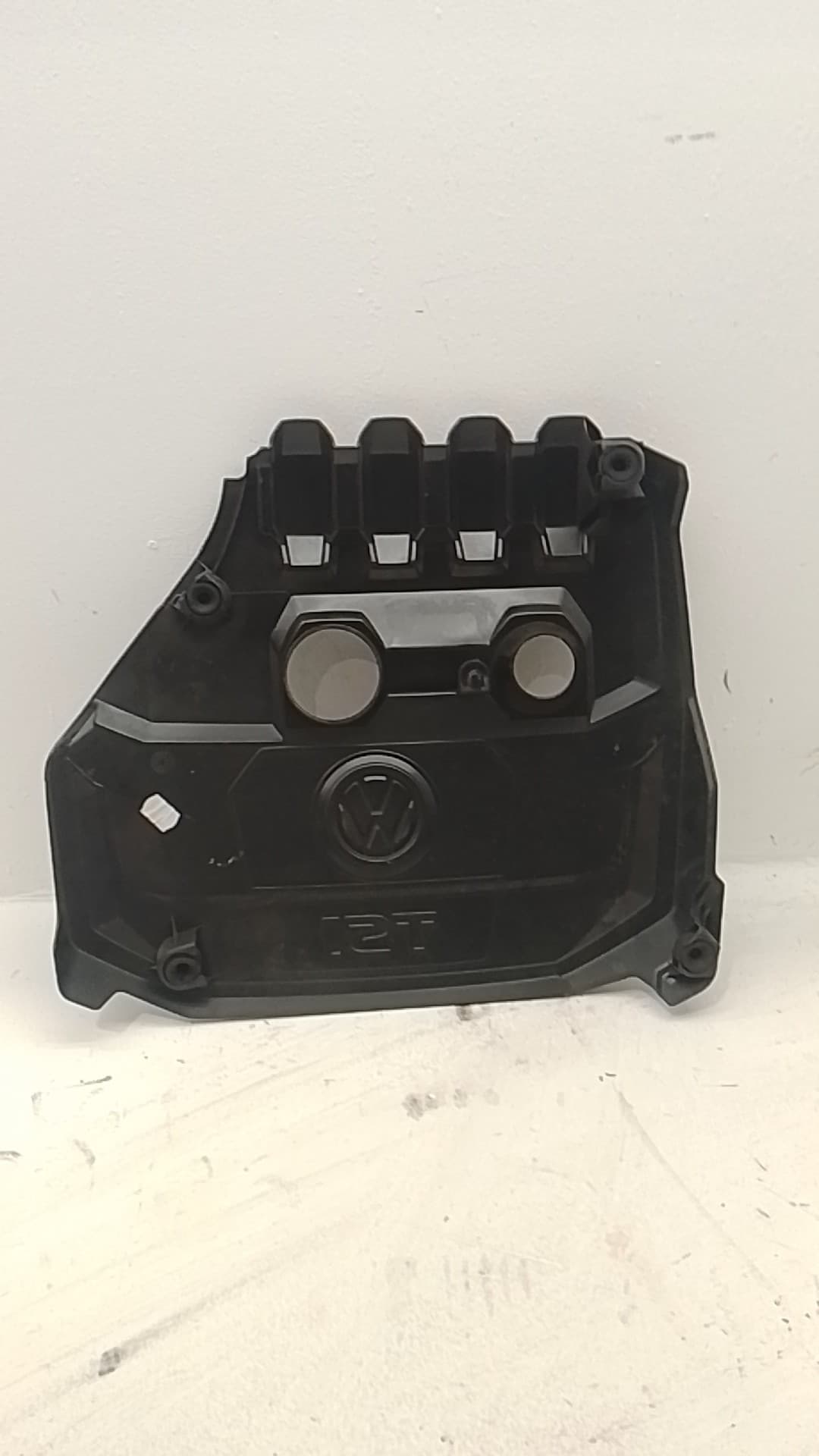 Tapa motor VOLKSWAGEN TIGUAN 2