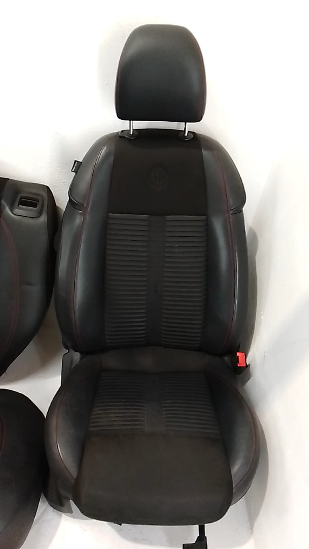 Juego asientos completo ALFA ROMEO GIULIETTA (191) 2