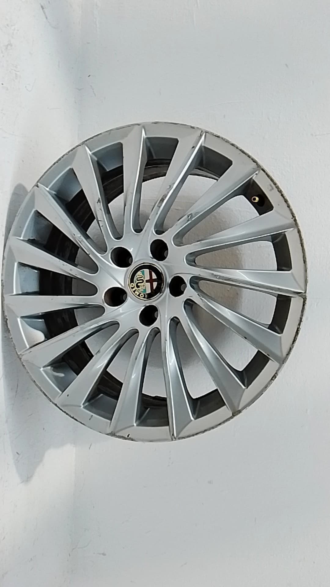 Llanta ALFA ROMEO GIULIETTA (191)