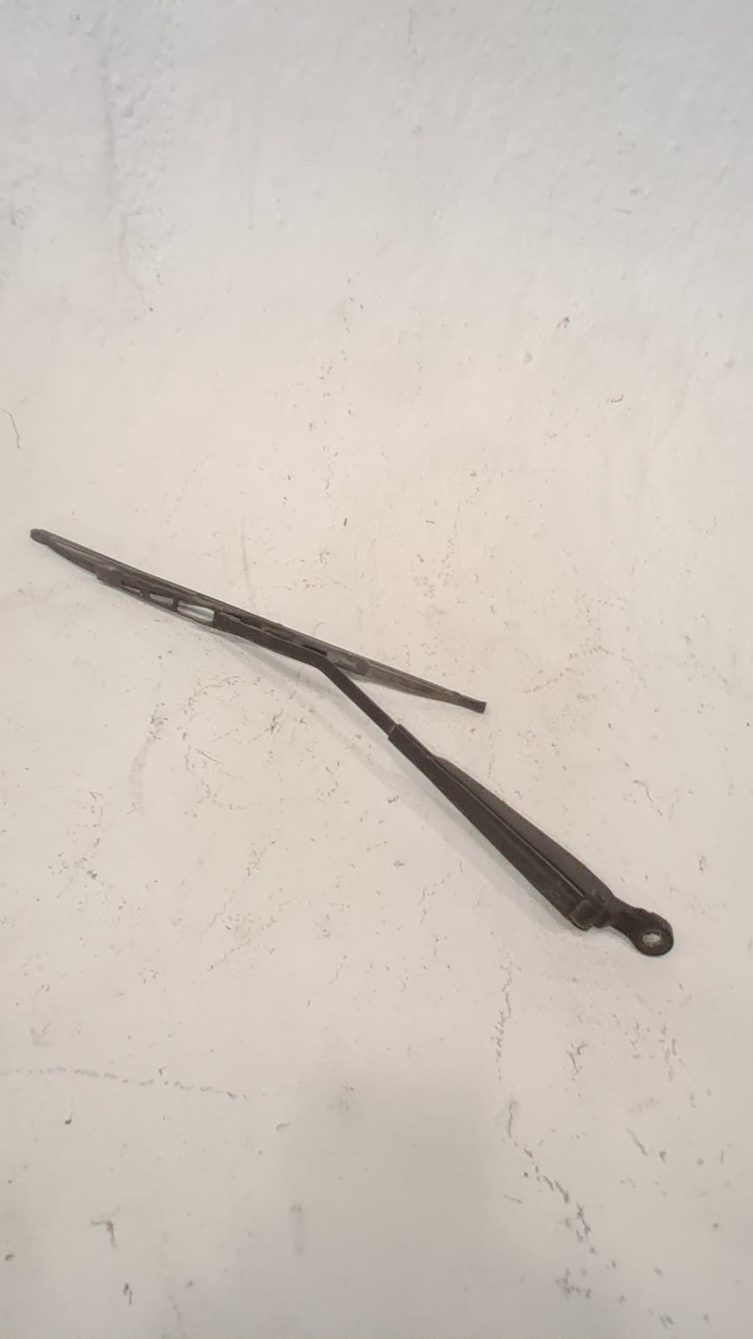 Brazo limpia trasero FORD TRANSIT CONNECT (TC7)