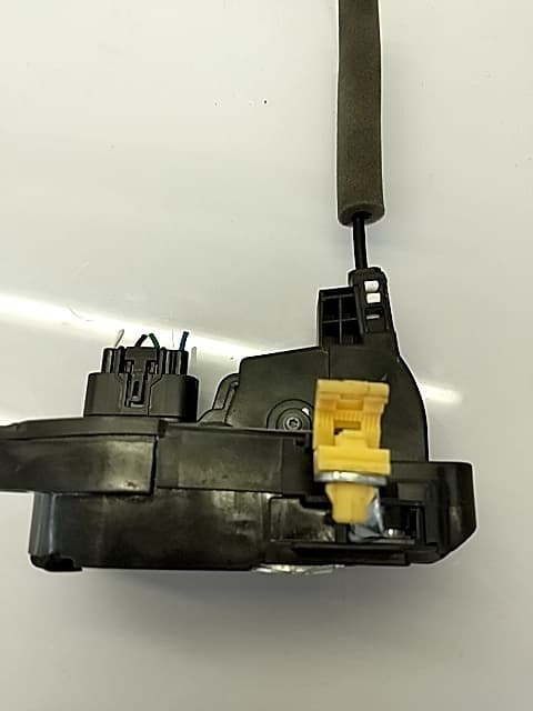 Cerradura puerta trasera derecha OMODA C5 3
