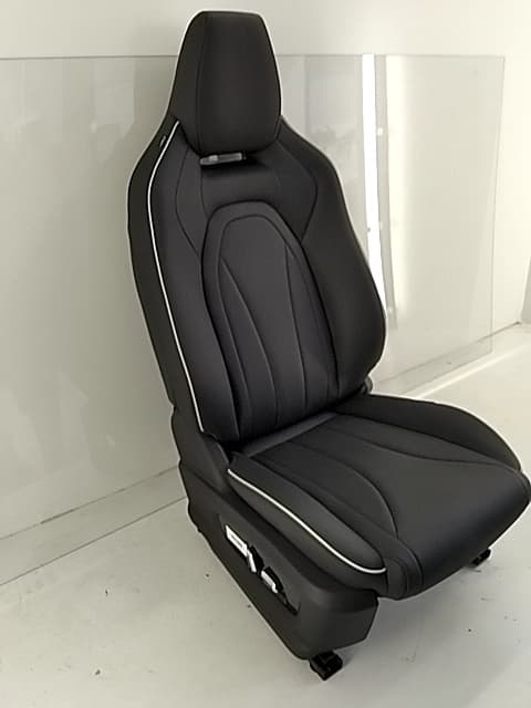 Asiento delantero derecho OMODA C5 2