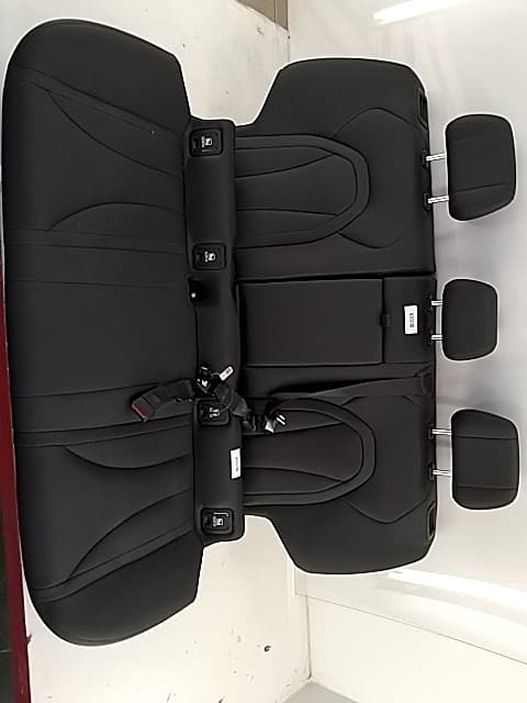 Cerradura asientos traseros OMODA C5