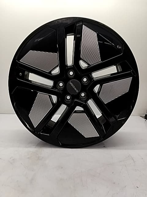 Llanta OMODA C5