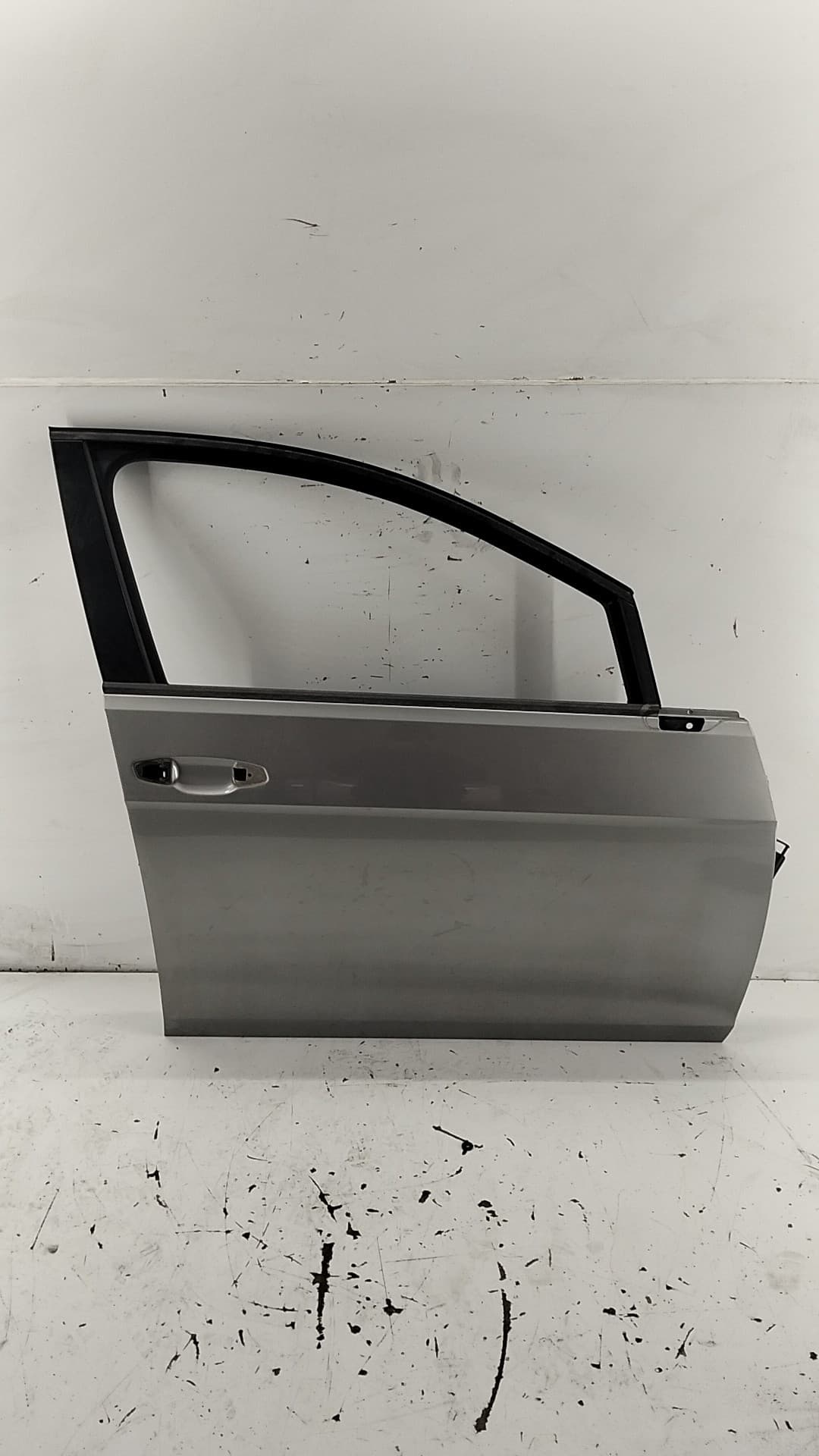 Puerta delantera derecha VOLKSWAGEN GOLF VII LIM