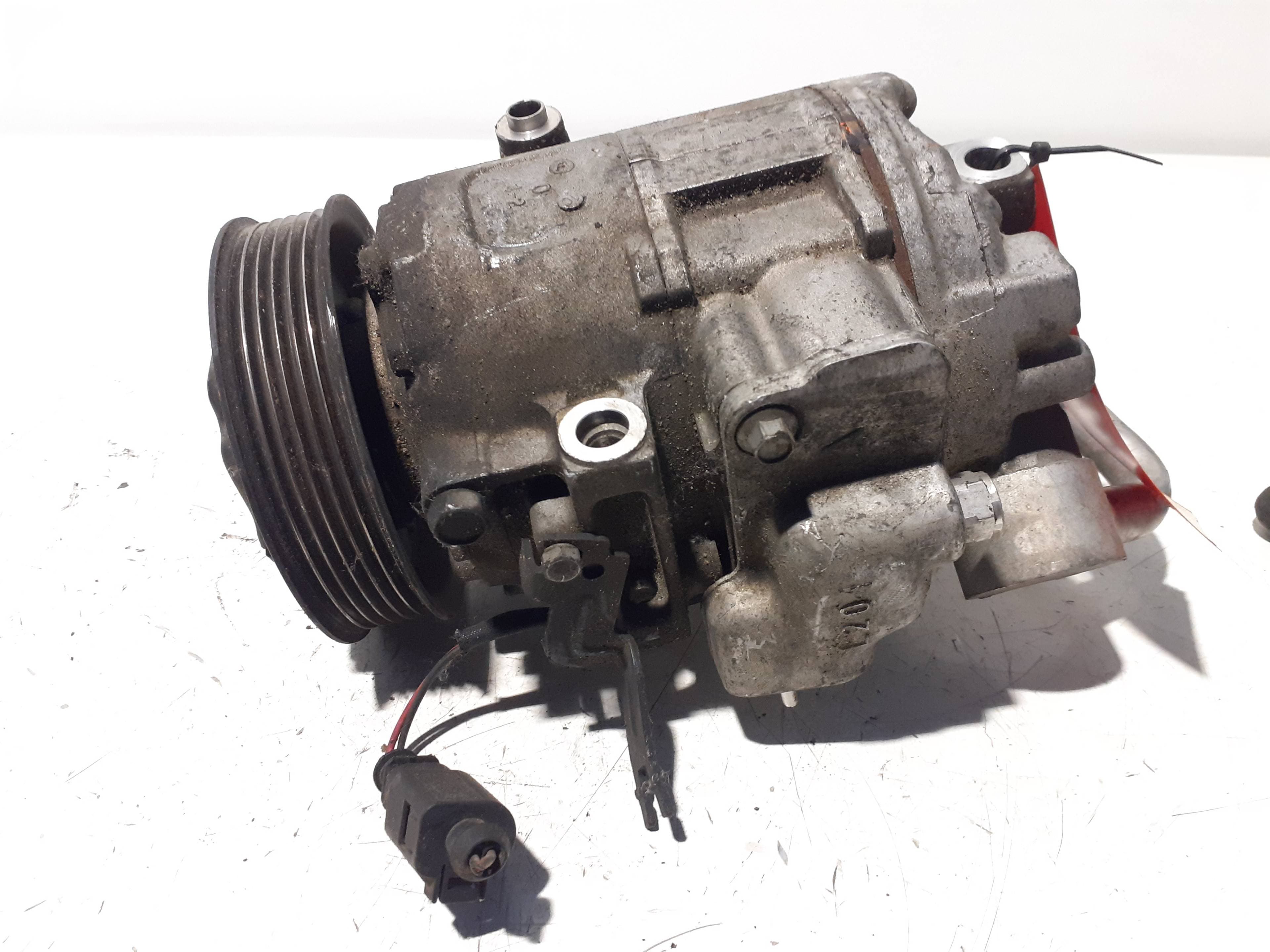 Recambio SEAT IBIZA (6L1) ref. 6Q0820803G 4