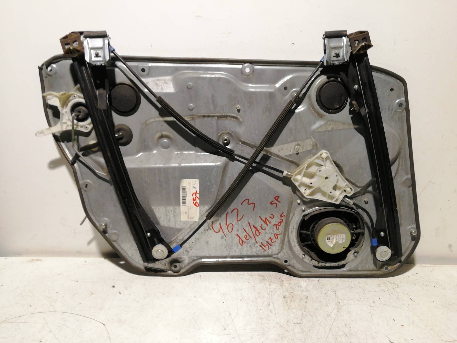 Elevalunas delantero derecho SEAT IBIZA (6L1) 4