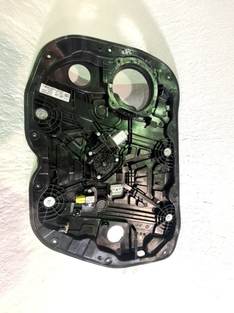 Elevalunas delantero derecho HYUNDAI IONIQ 4
