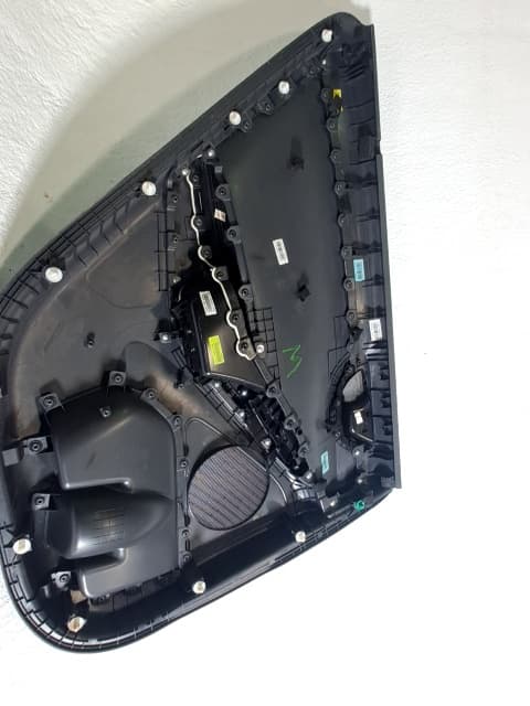 Guarnecido puerta trasera derecha HYUNDAI IONIQ 3