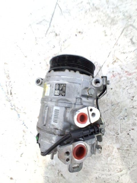Recambio LAND ROVER RANGE ROVER ref. LR159434