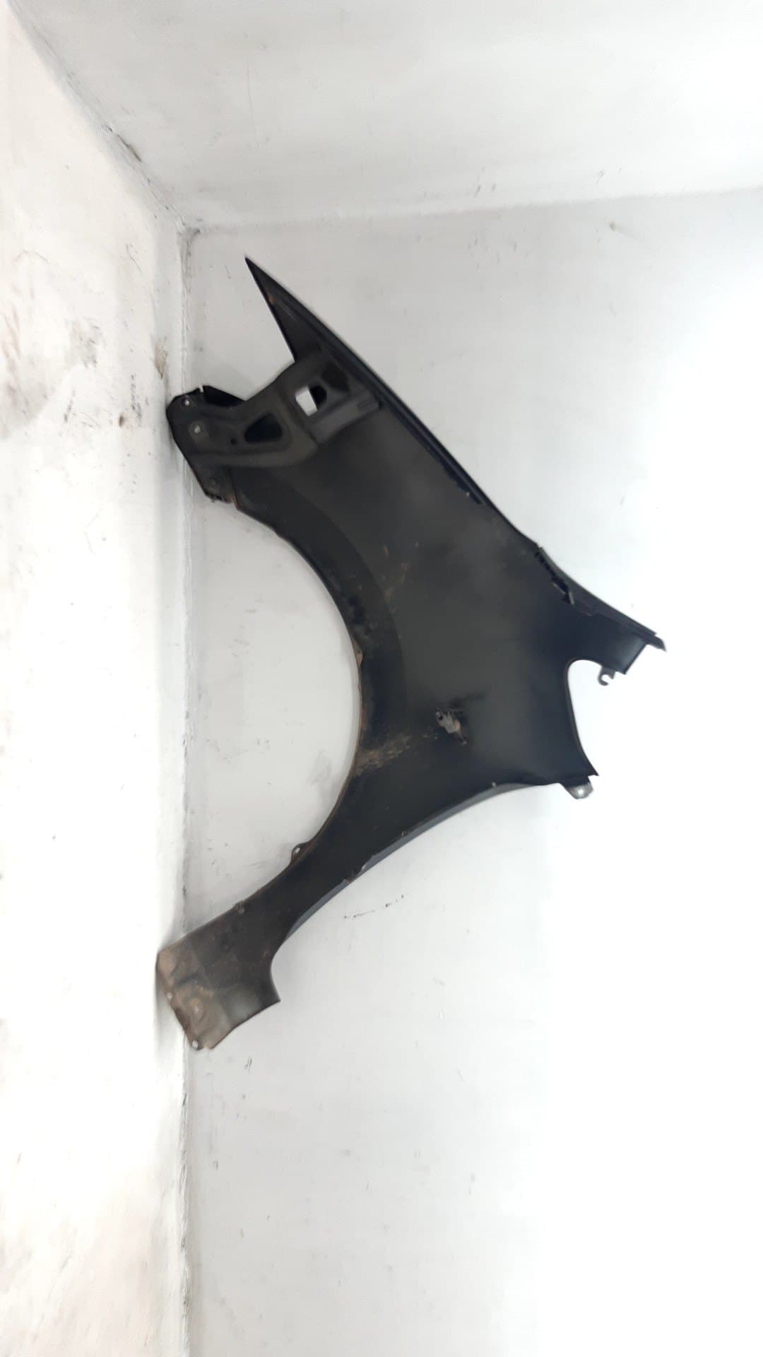 Aleta delantera derecha TOYOTA AURIS 2