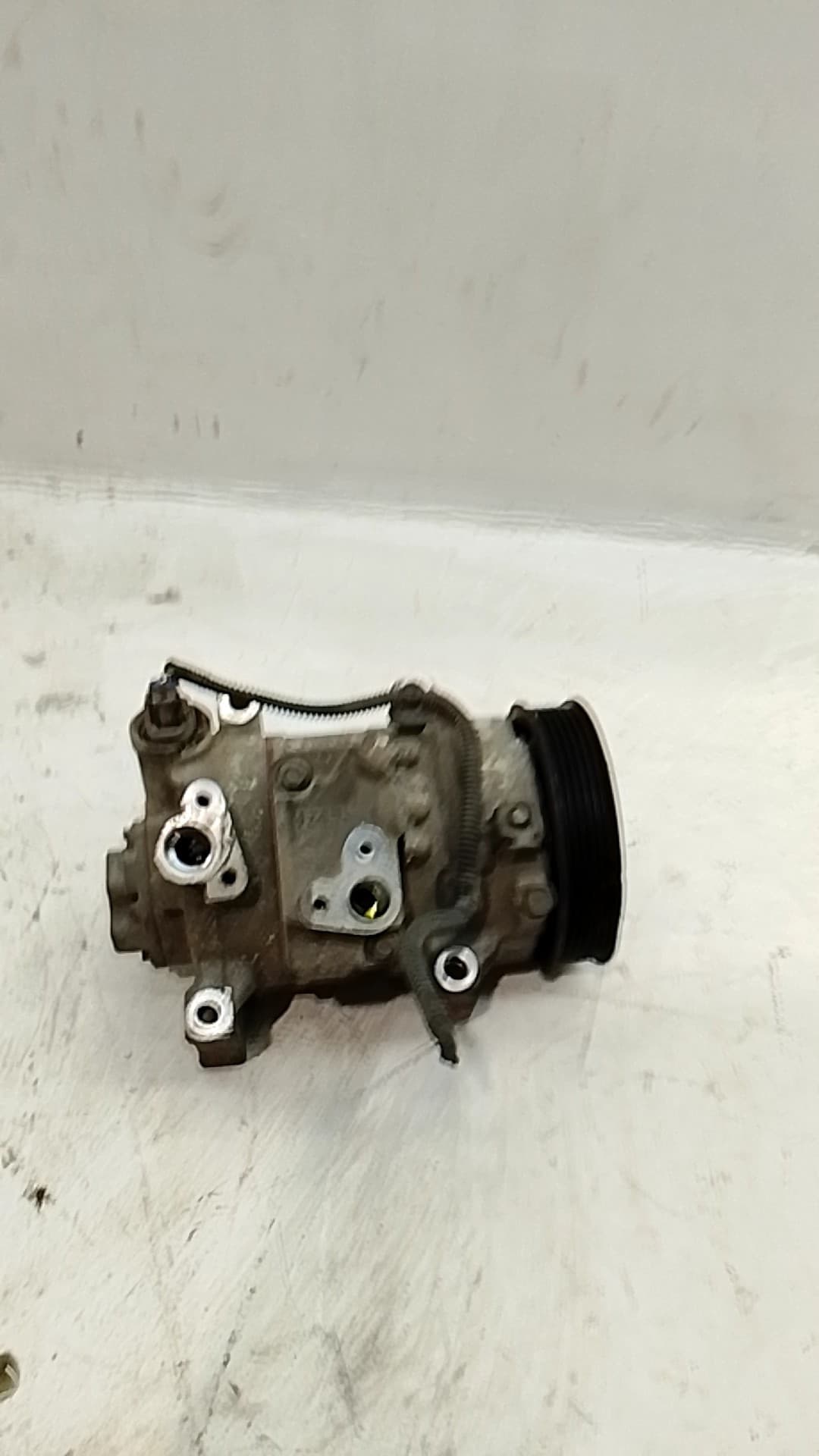 Recambio TOYOTA AURIS ref. 883101A660 2