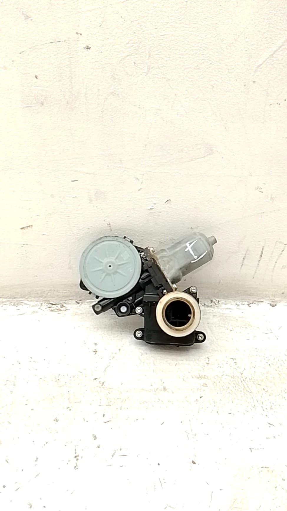 Motor elevalunas delantero izquierdo TOYOTA AURIS 3