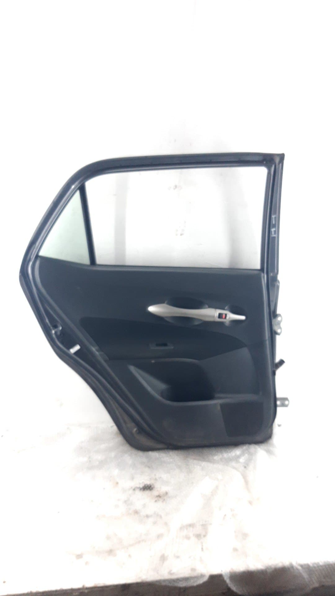 Puerta trasera izquierda TOYOTA AURIS 2