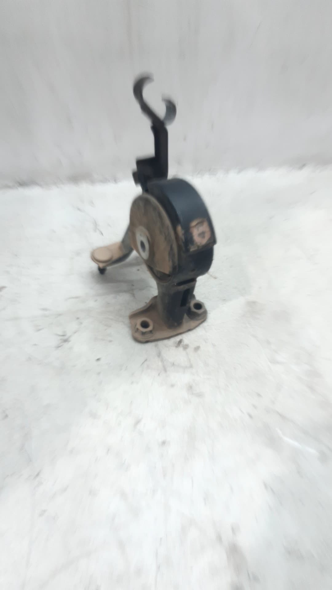 Soporte motor TOYOTA AURIS 2