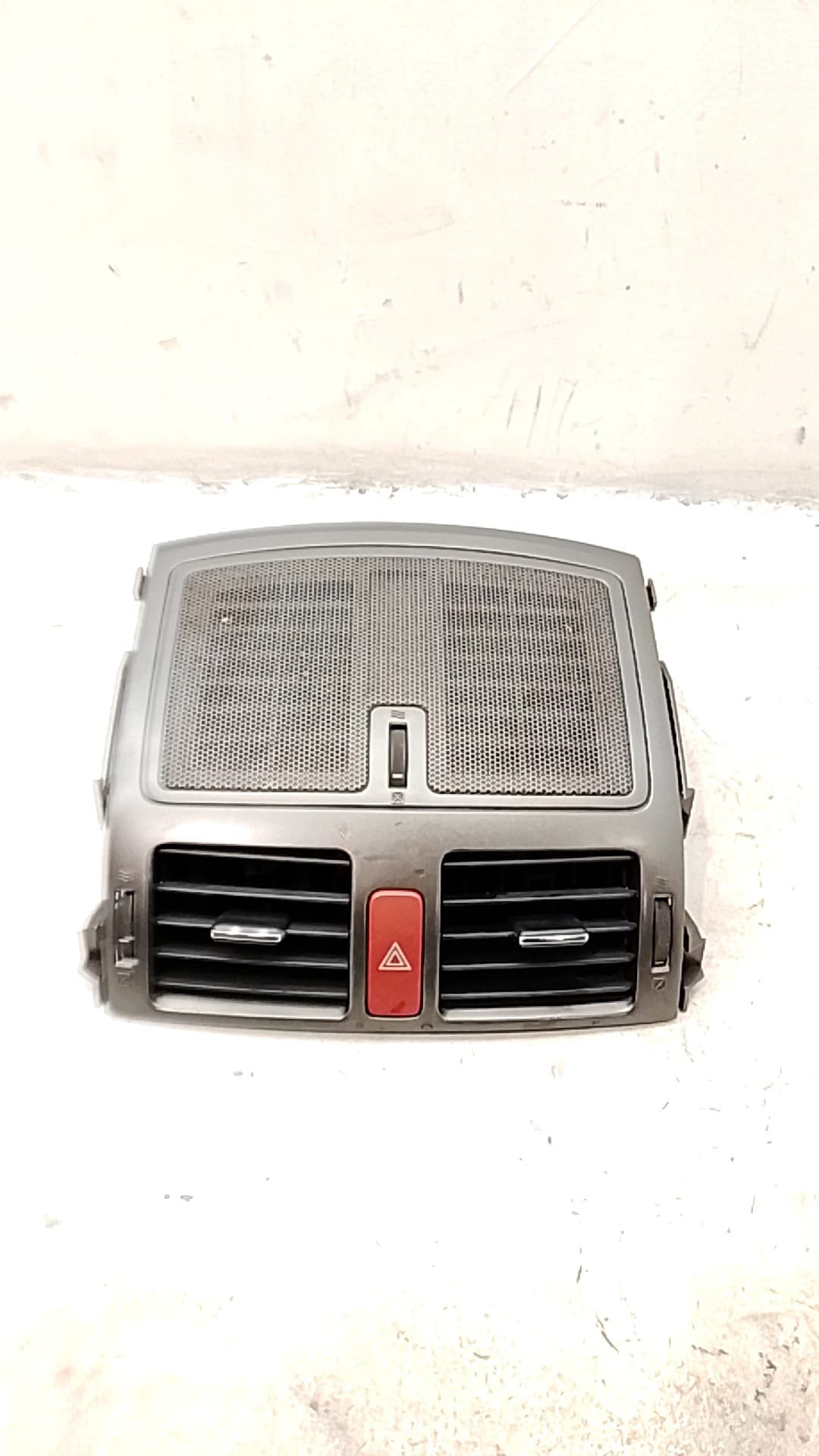 Warning TOYOTA AURIS 3