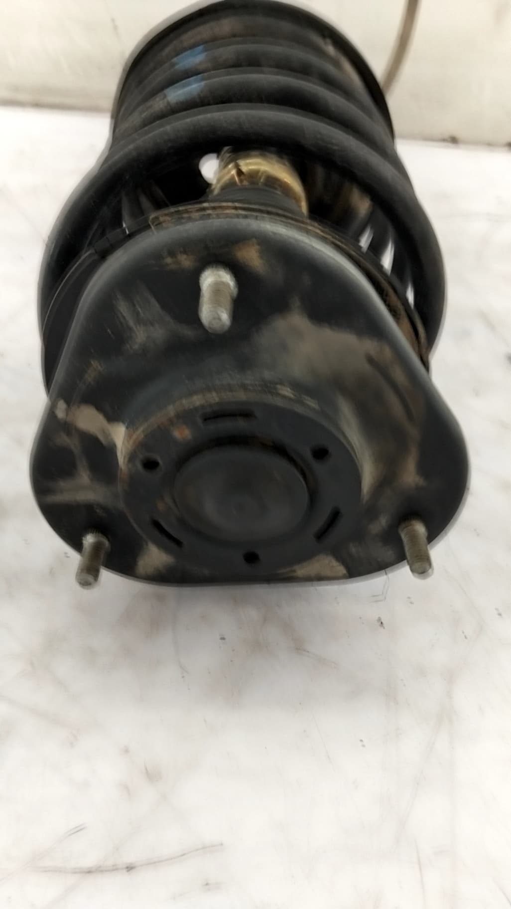 Amortiguador delantero izquierdo TOYOTA COROLLA (E12) 3