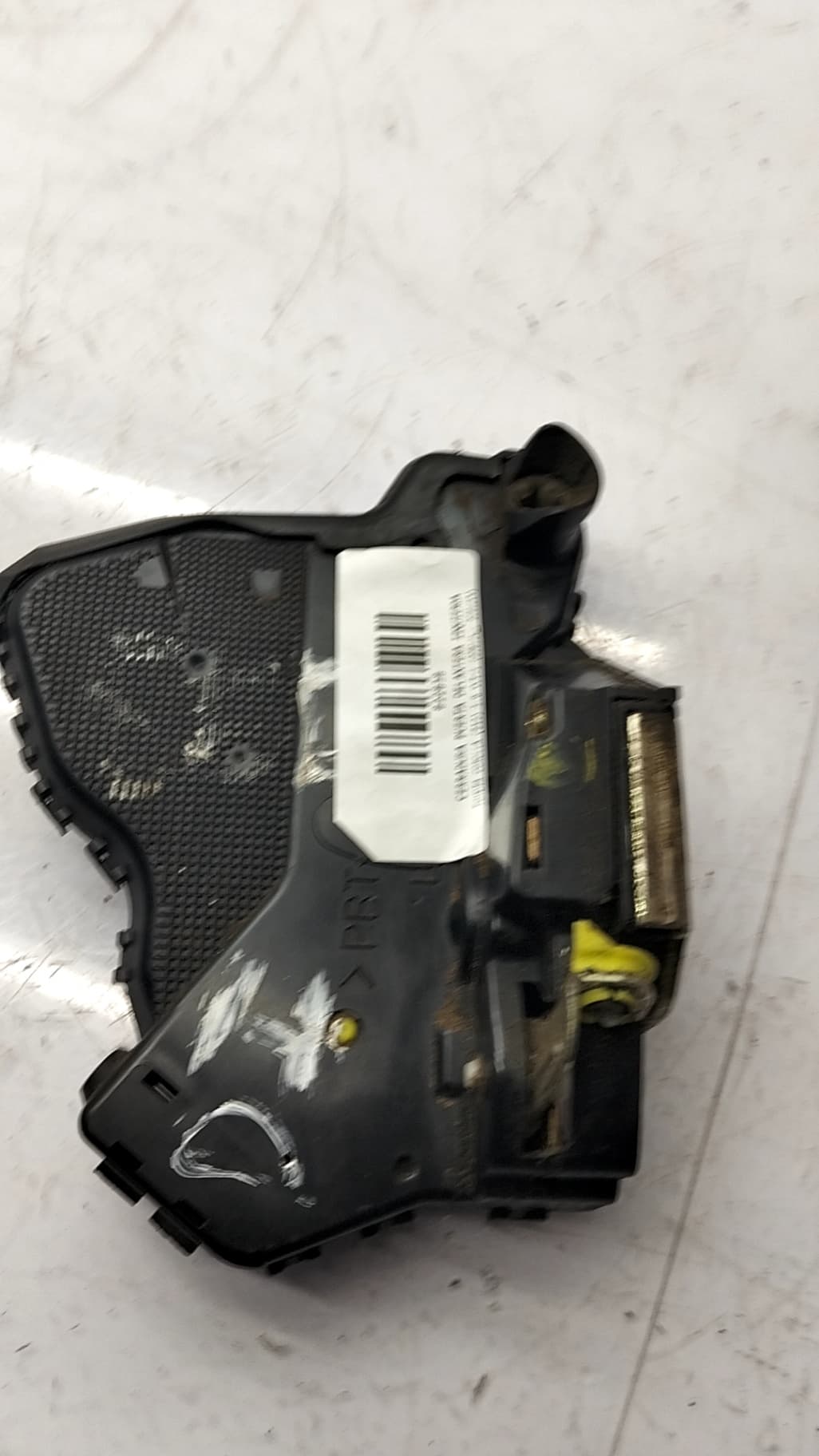 Cerradura puerta delantera izquierda TOYOTA COROLLA (E12) 3