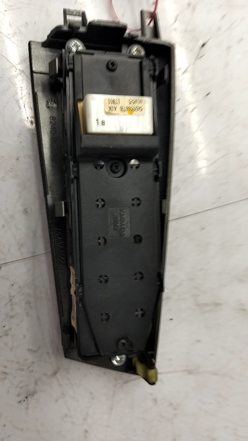 Mando elevalunas delantero izquierdo TOYOTA COROLLA (E12) 2