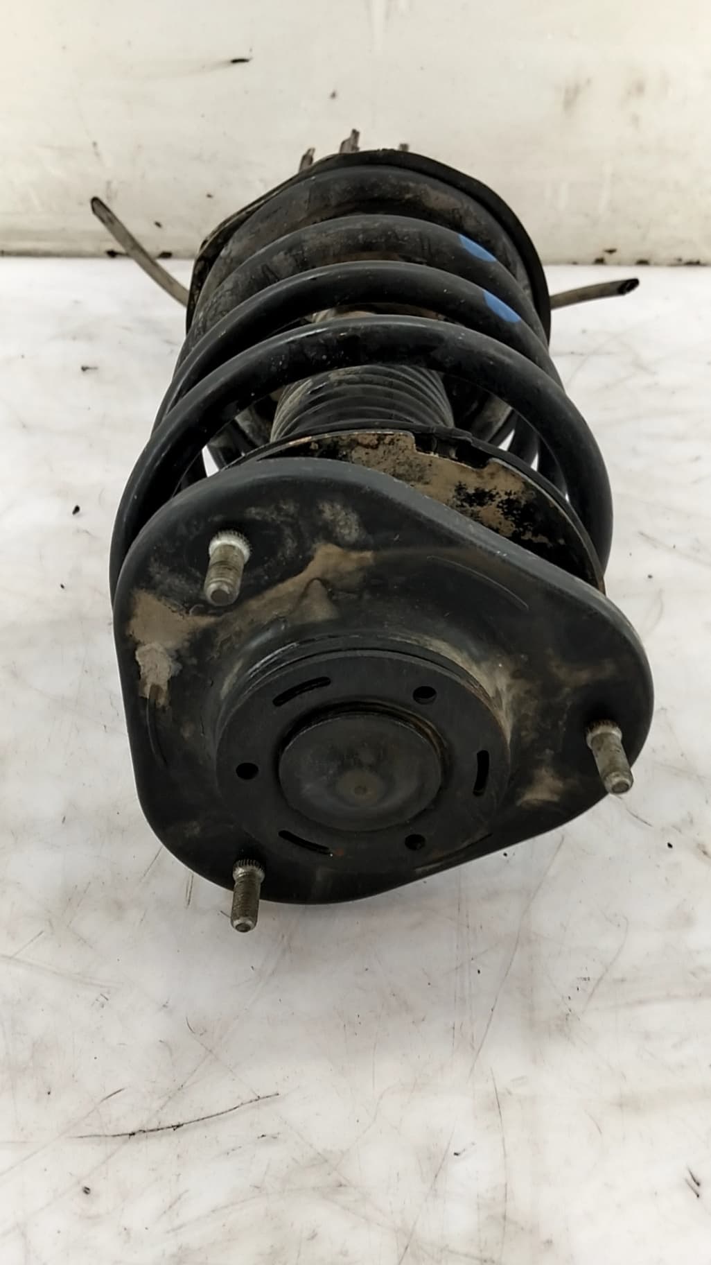 Amortiguador delantero derecho TOYOTA COROLLA (E12) 3
