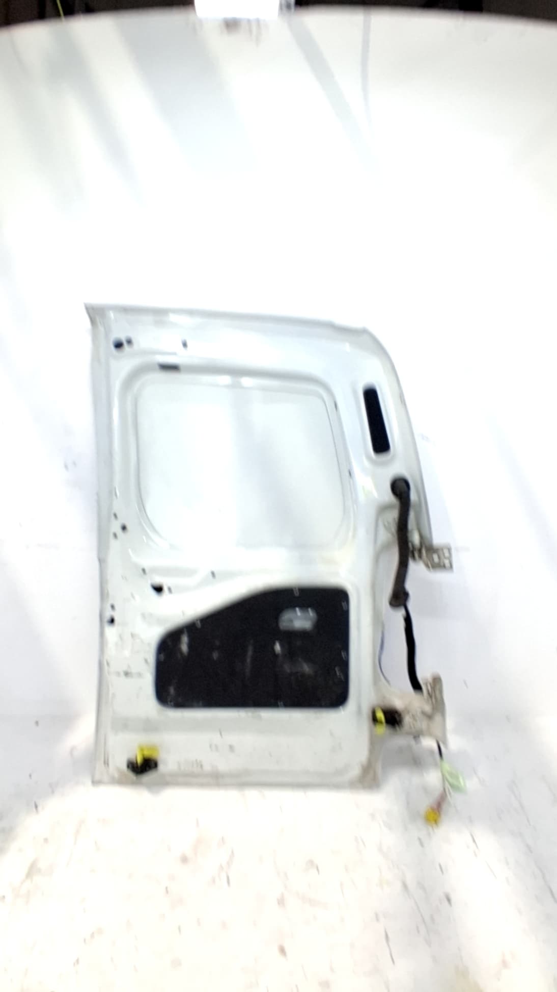 Puerta trasera izquierda PEUGEOT PARTNER (S2)