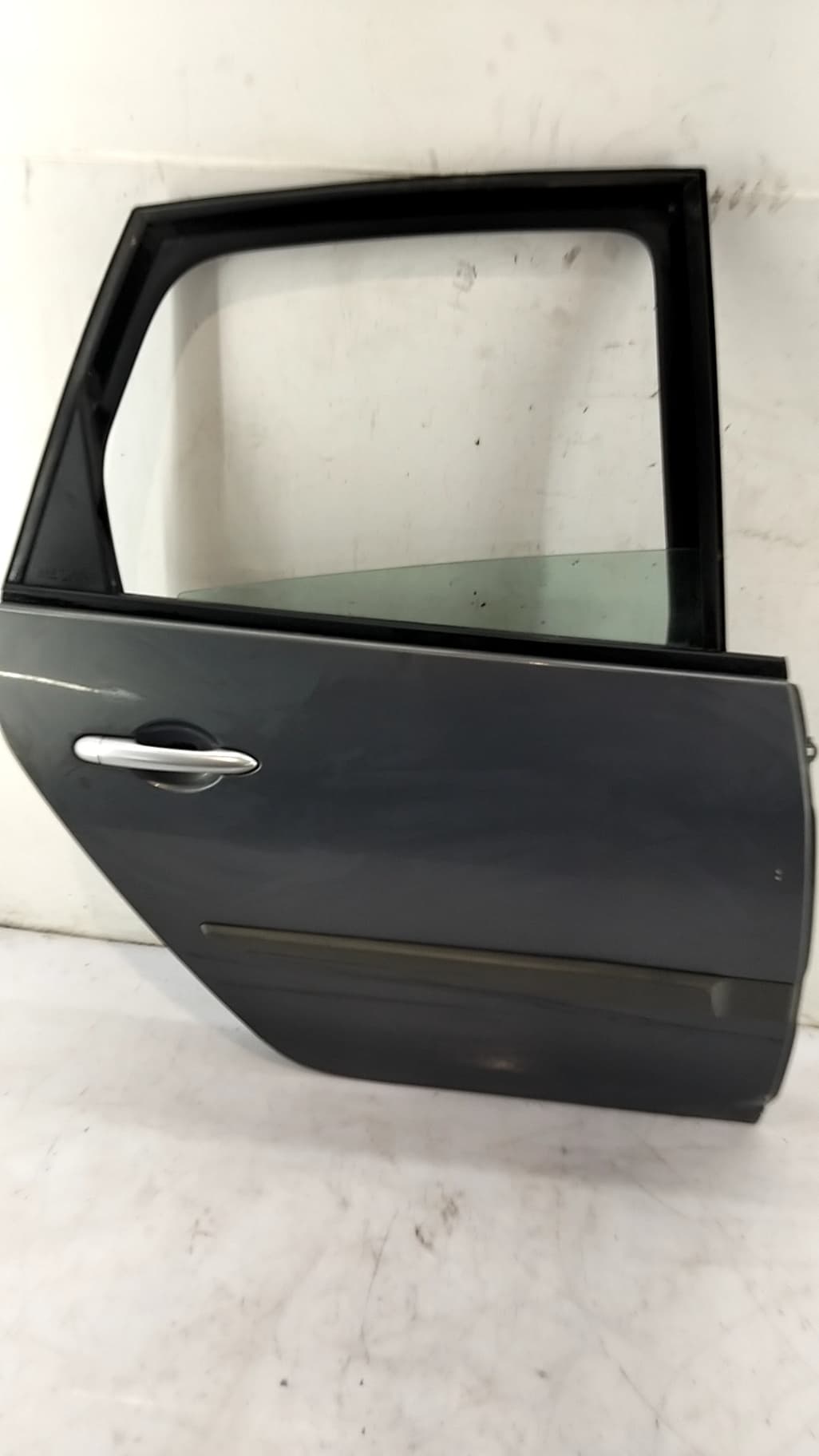 Puerta trasera derecha RENAULT SCENIC (JA..)