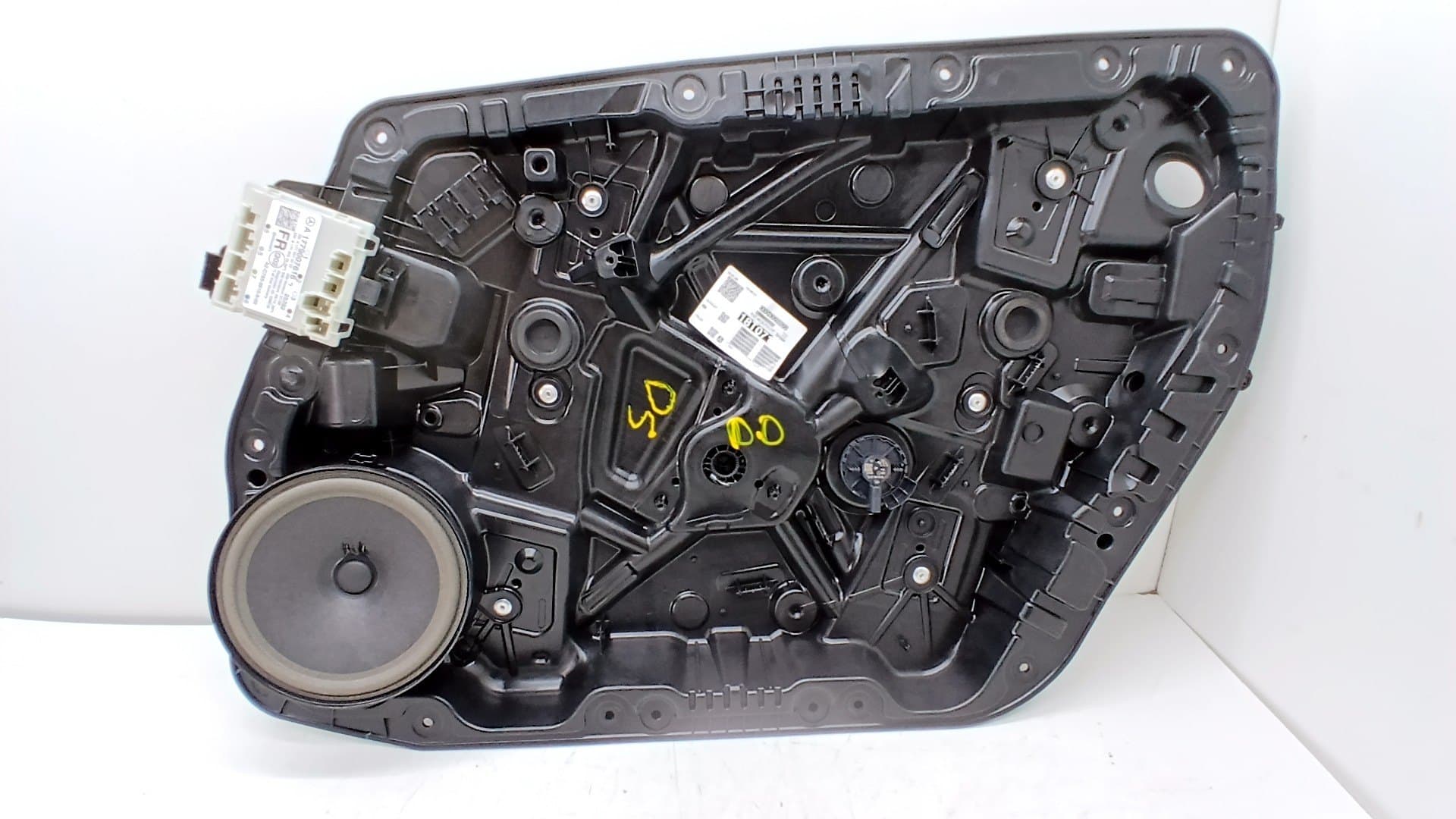 Elevalunas delantero derecho MERCEDES-BENZ A-CLASS 4