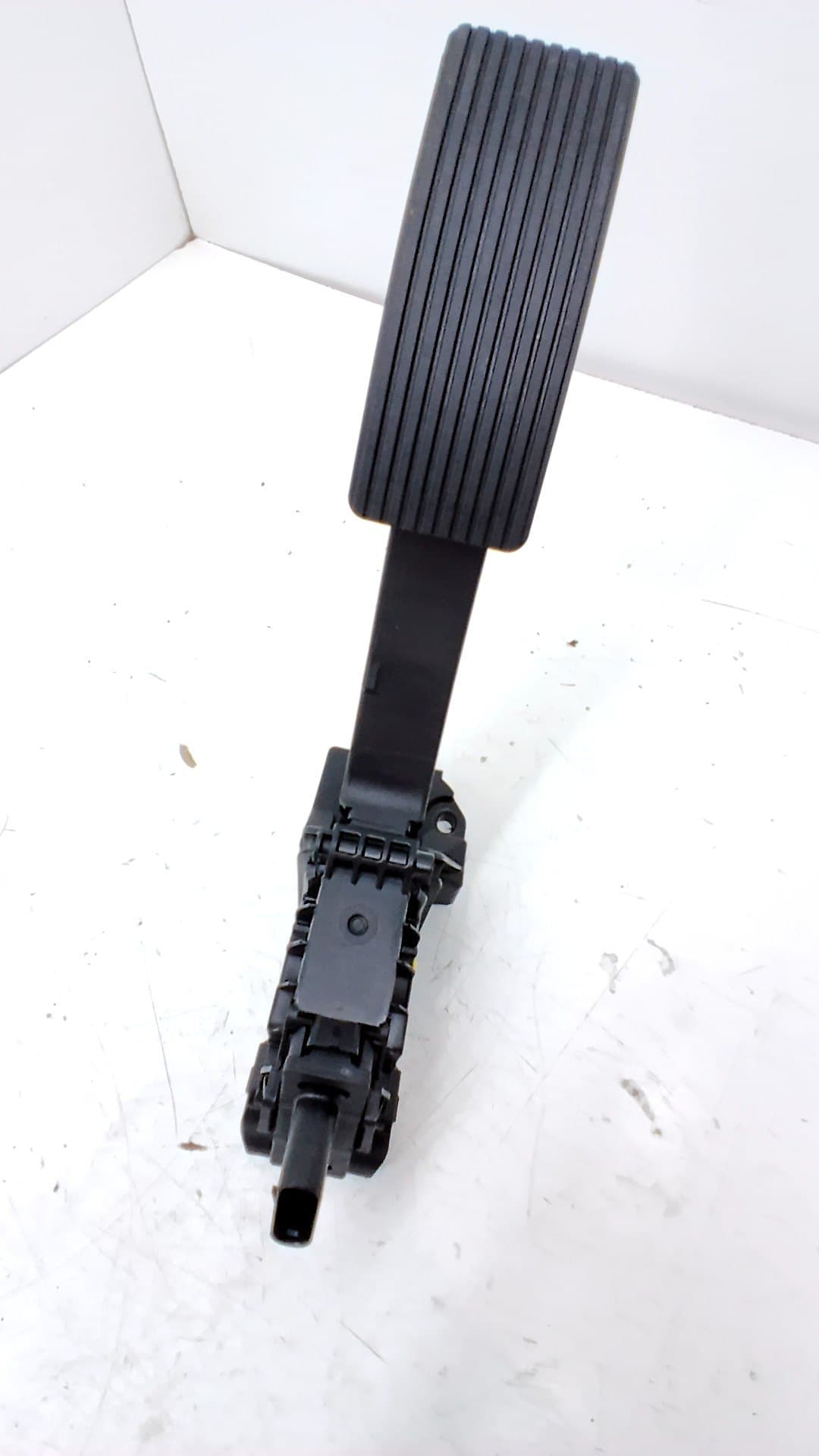 Pedal acelerador MERCEDES-BENZ A-CLASS 4
