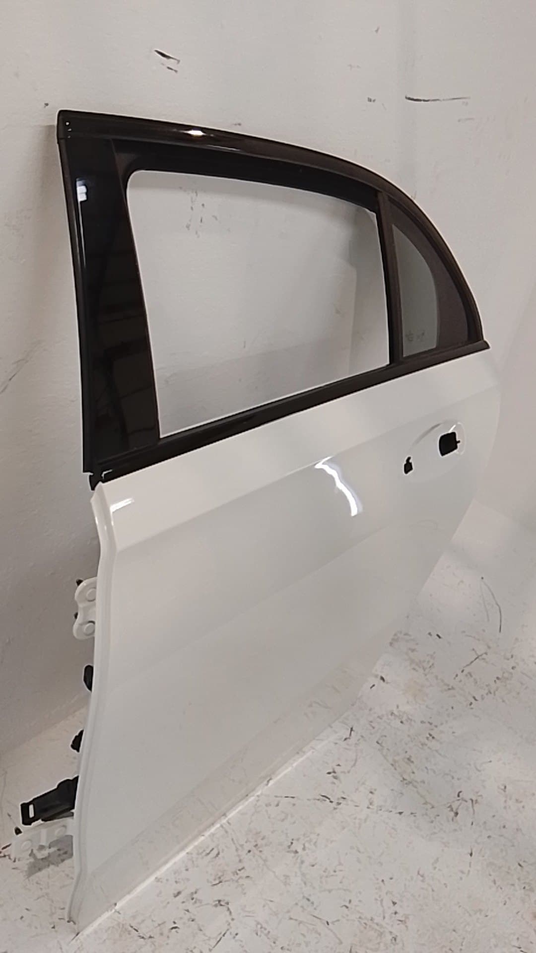 Puerta trasera izquierda MERCEDES-BENZ A-CLASS 3