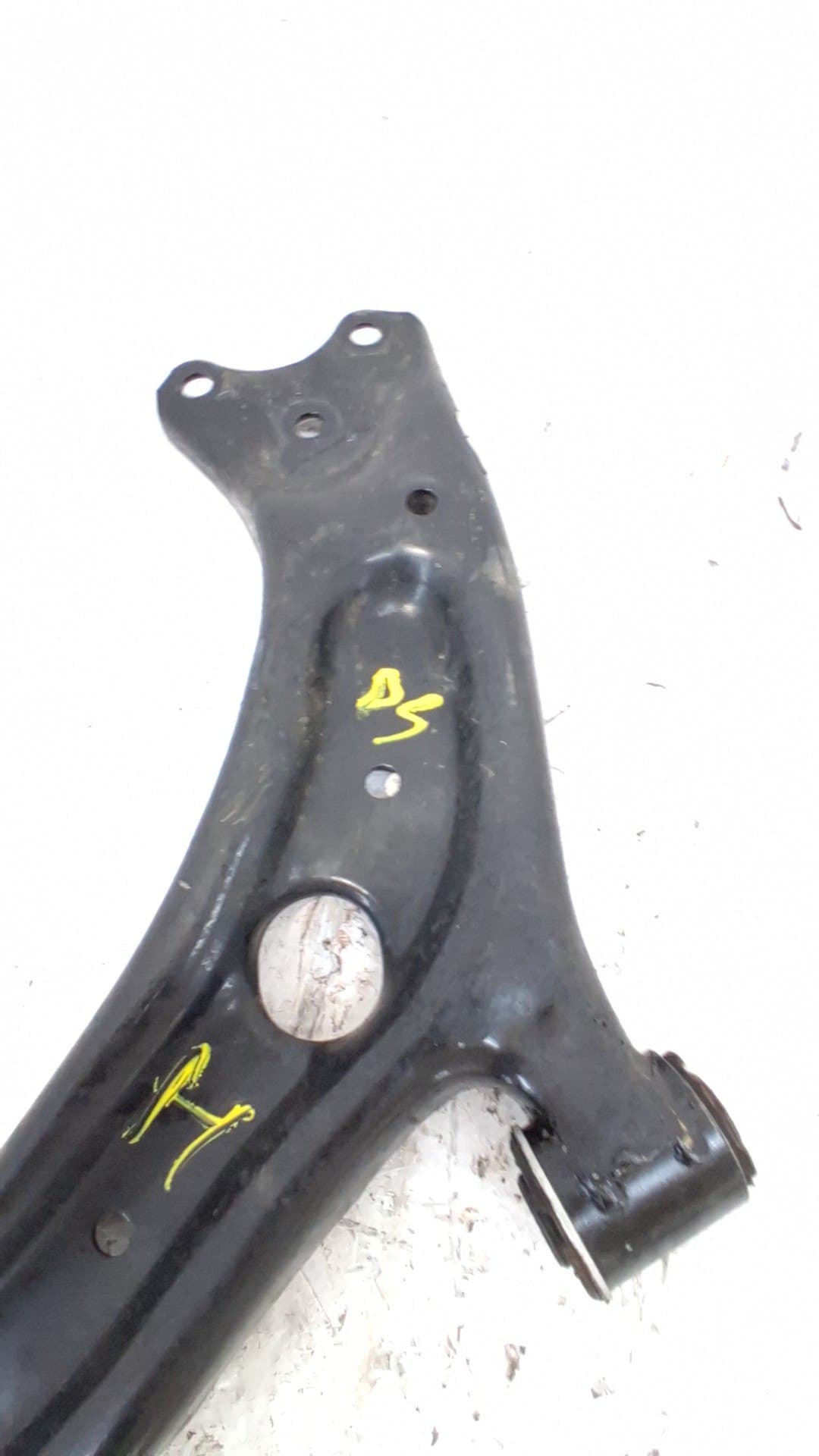 Brazo suspension inferior delantero izquierdo MG EHS 3