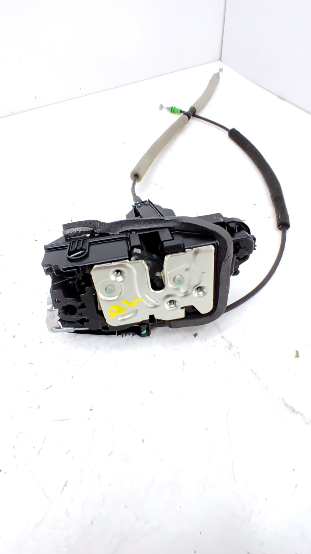Cerradura puerta delantera derecha MG EHS