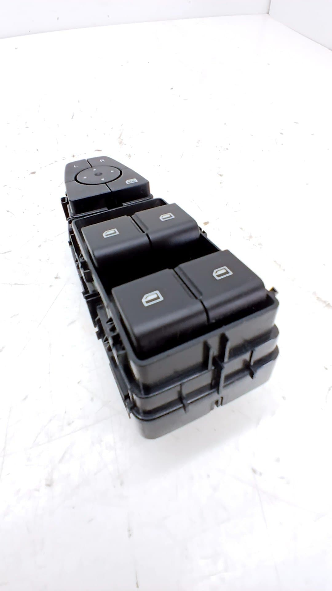 Mando elevalunas delantero izquierdo MG EHS 4