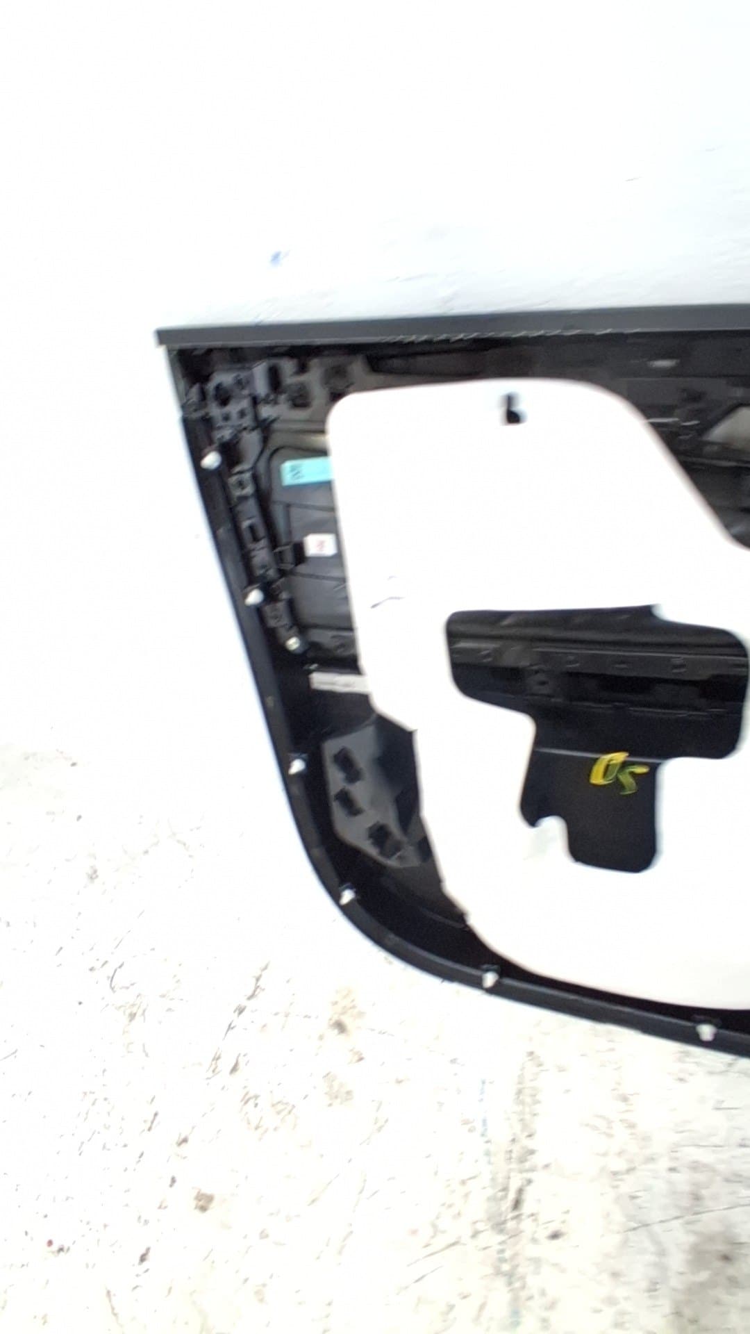 Guarnecido puerta delantera derecha MG EHS 2