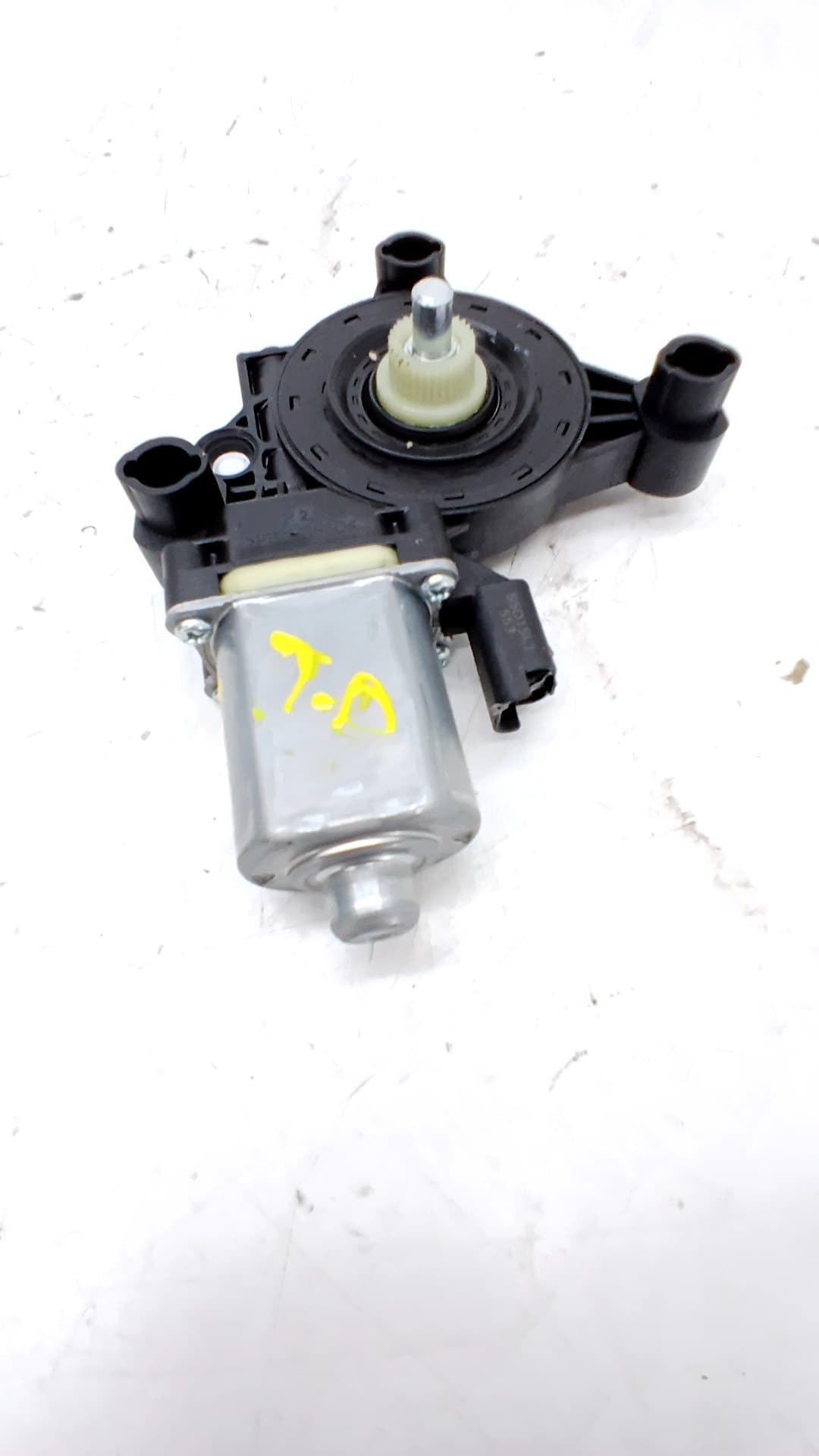 Motor elevalunas trasero derecho MG EHS 3