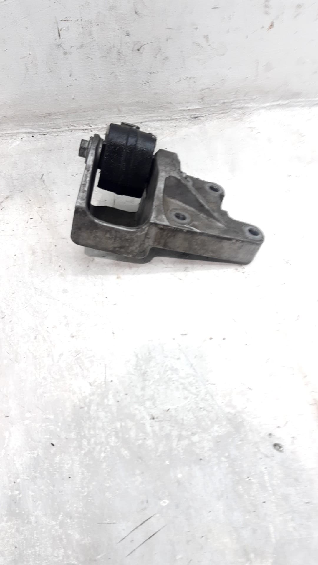 Soporte motor CITROEN C5 BERLINA 2