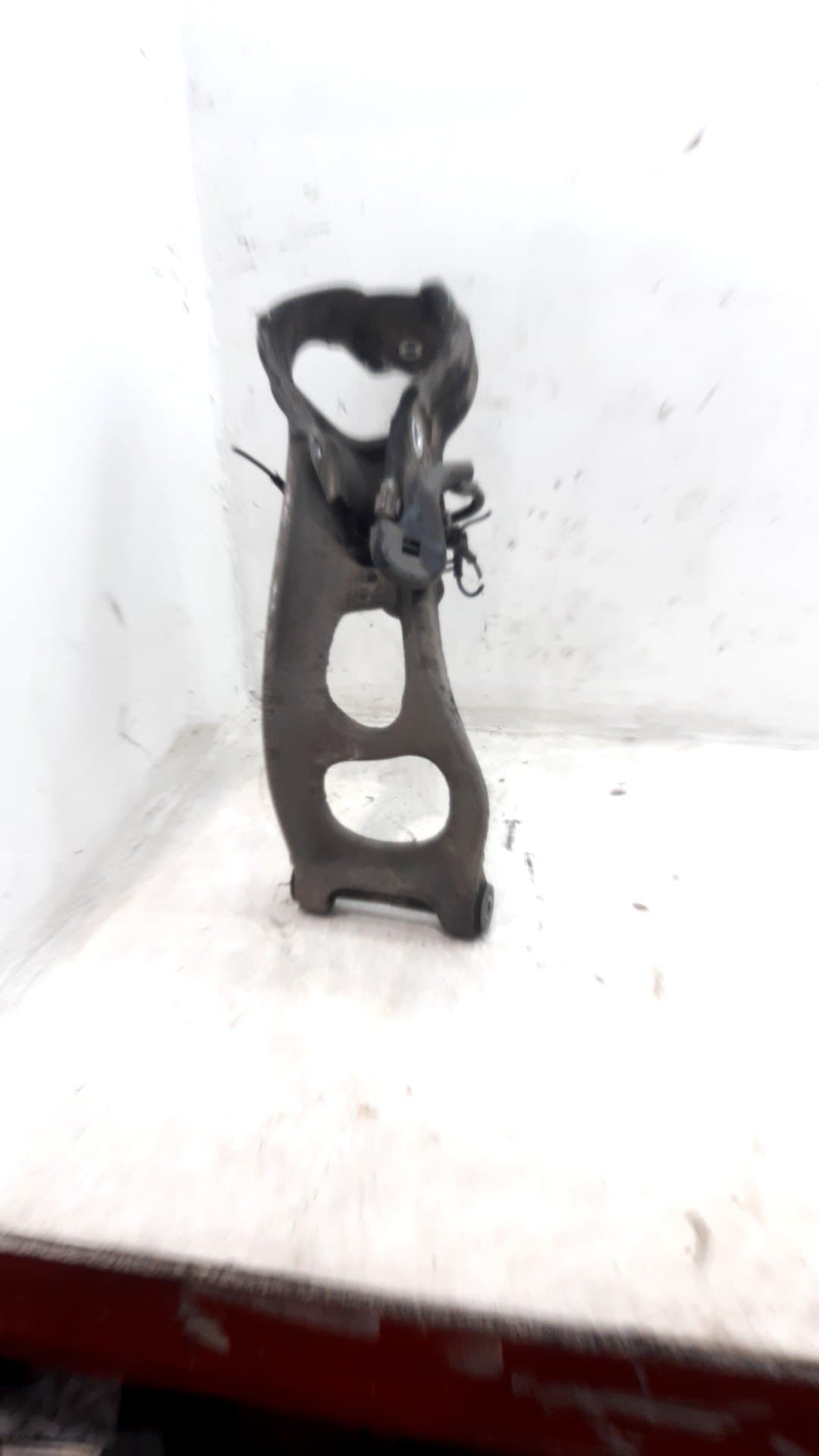 Soporte brazo suspension delantero izquierdo CITROEN C5 BERLINA