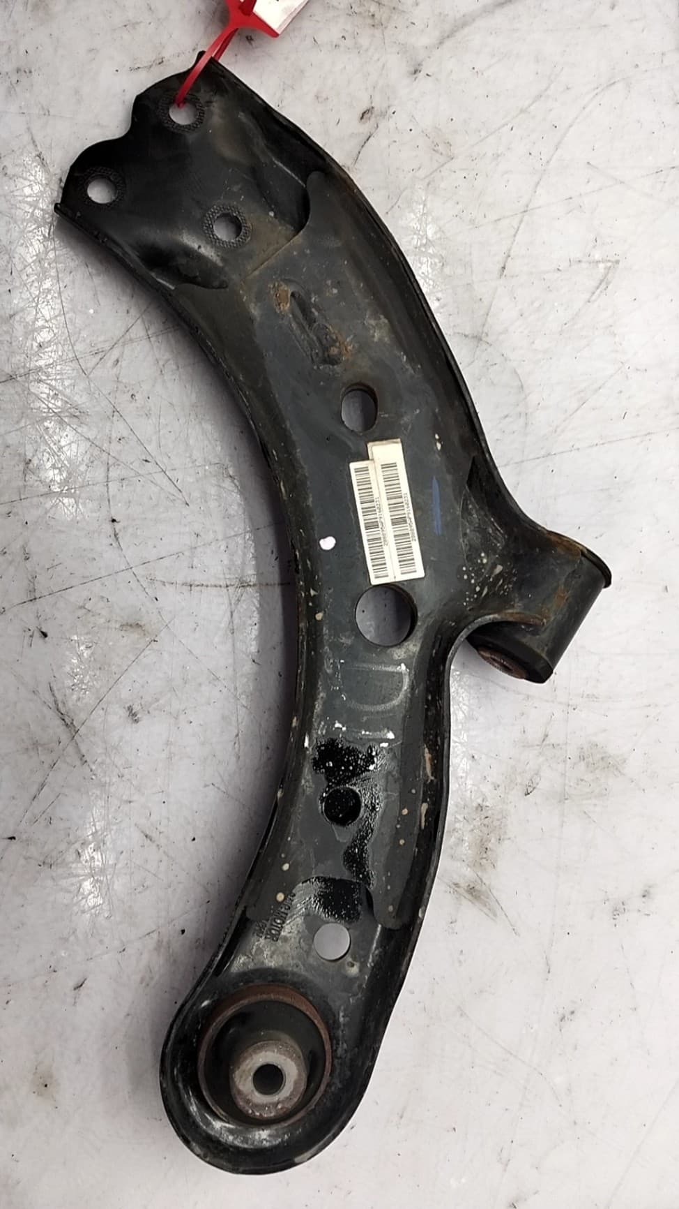 Brazo suspension inferior delantero derecho MG ZS 2