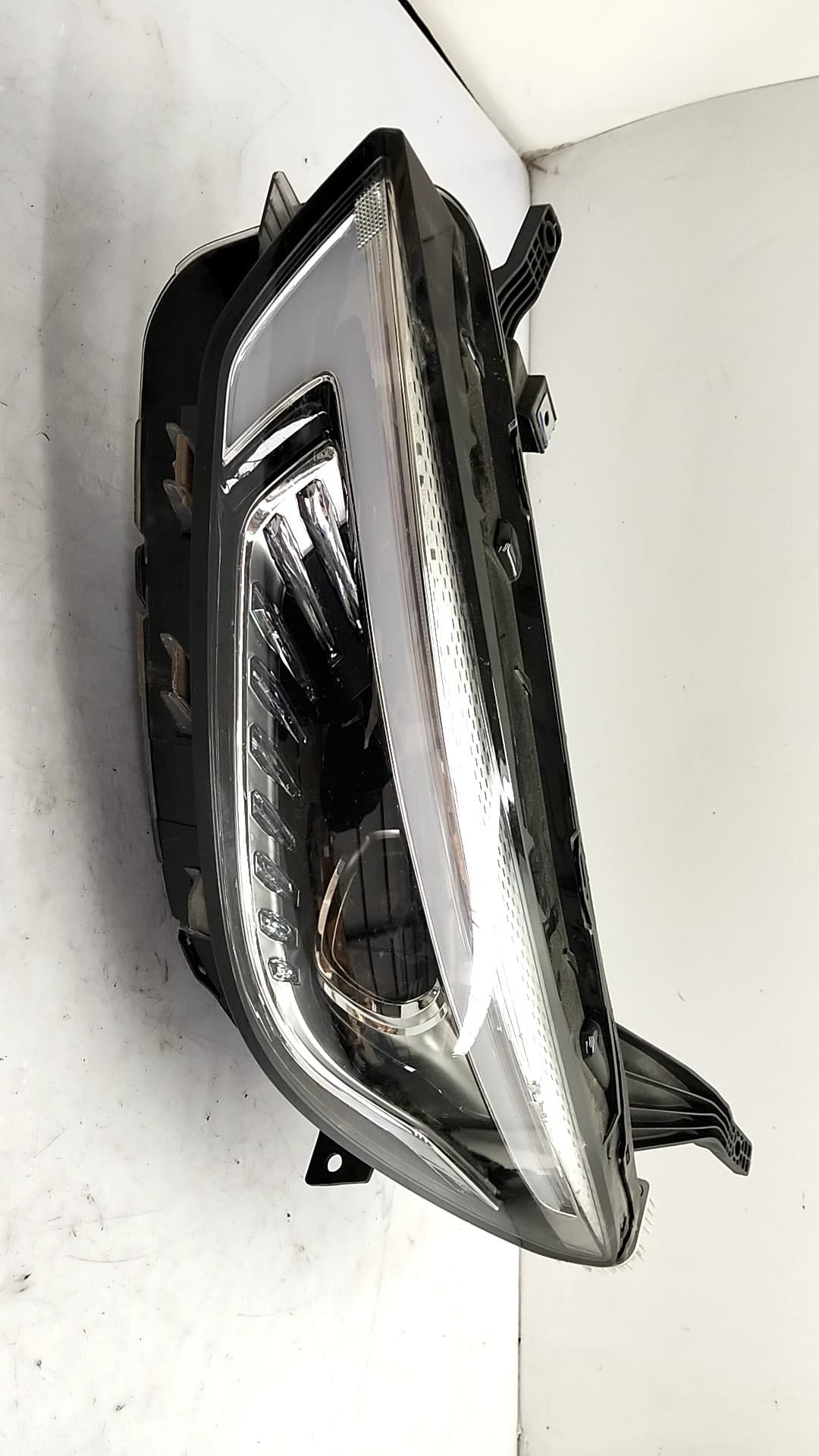 Faro izquierdo MG ZS