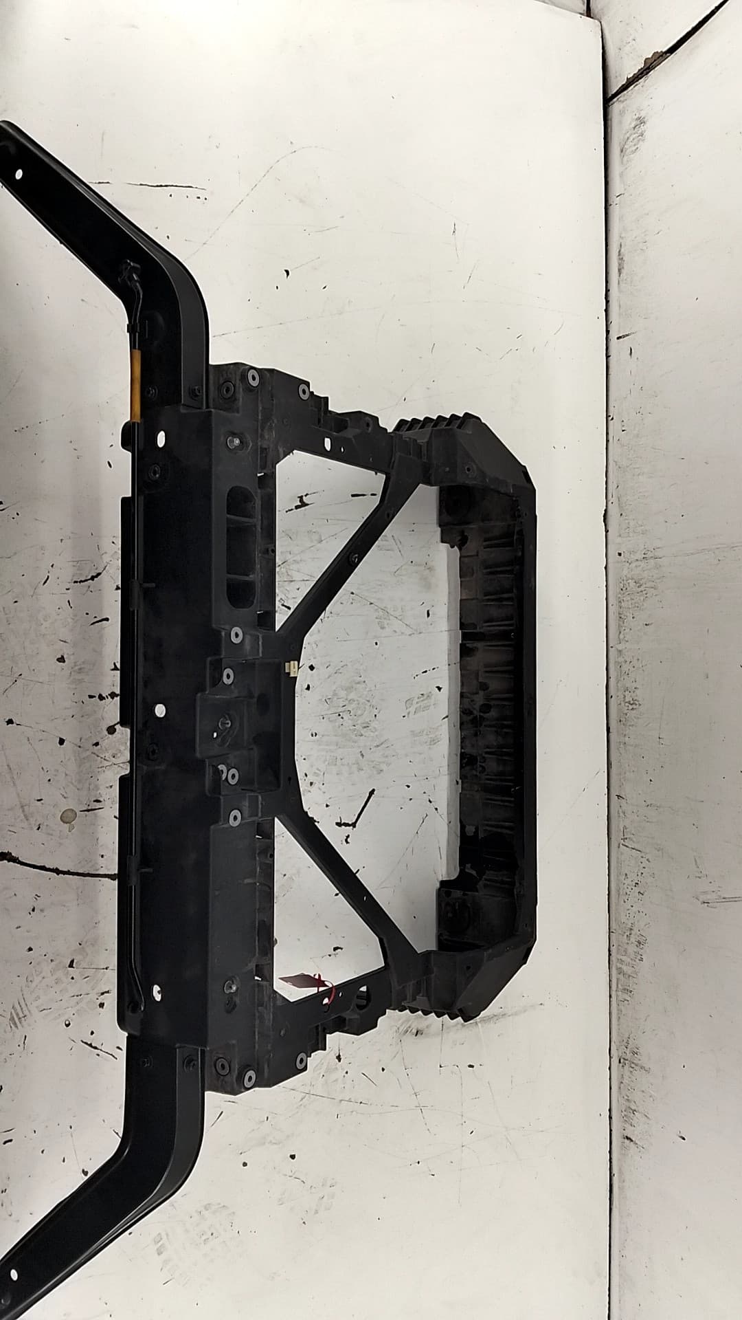 Soporte radiadores MG ZS 2