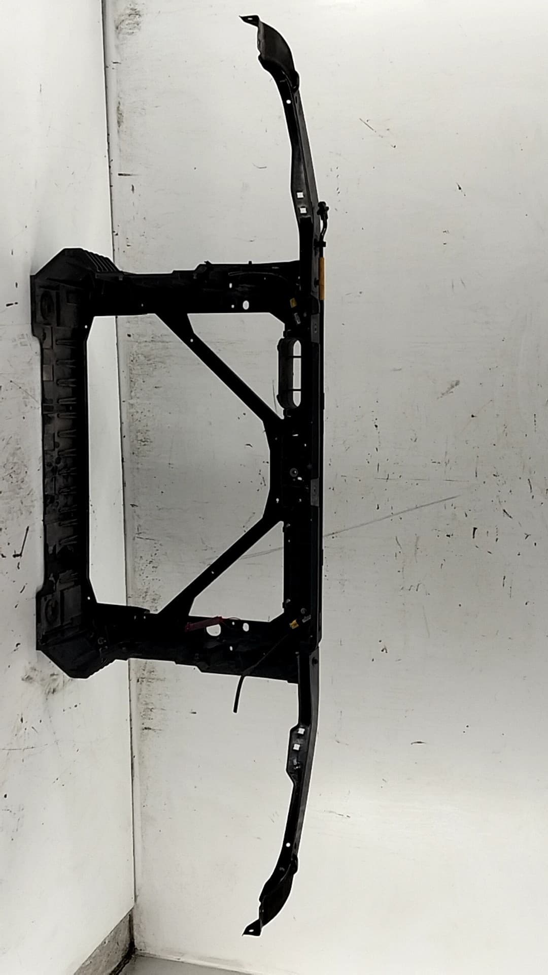 Soporte radiadores MG ZS