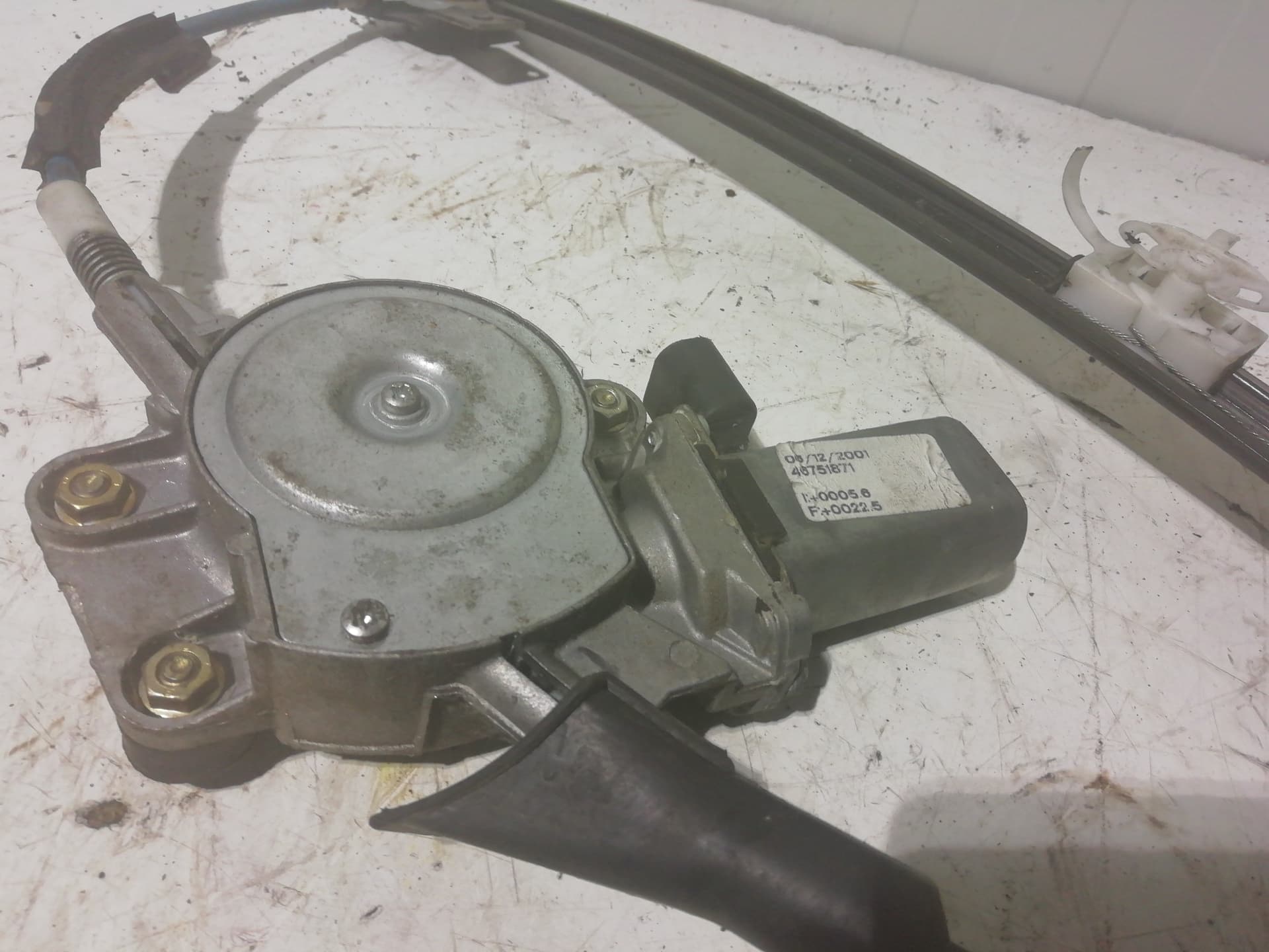 Elevalunas delantero derecho ALFA ROMEO 147 (190) 4