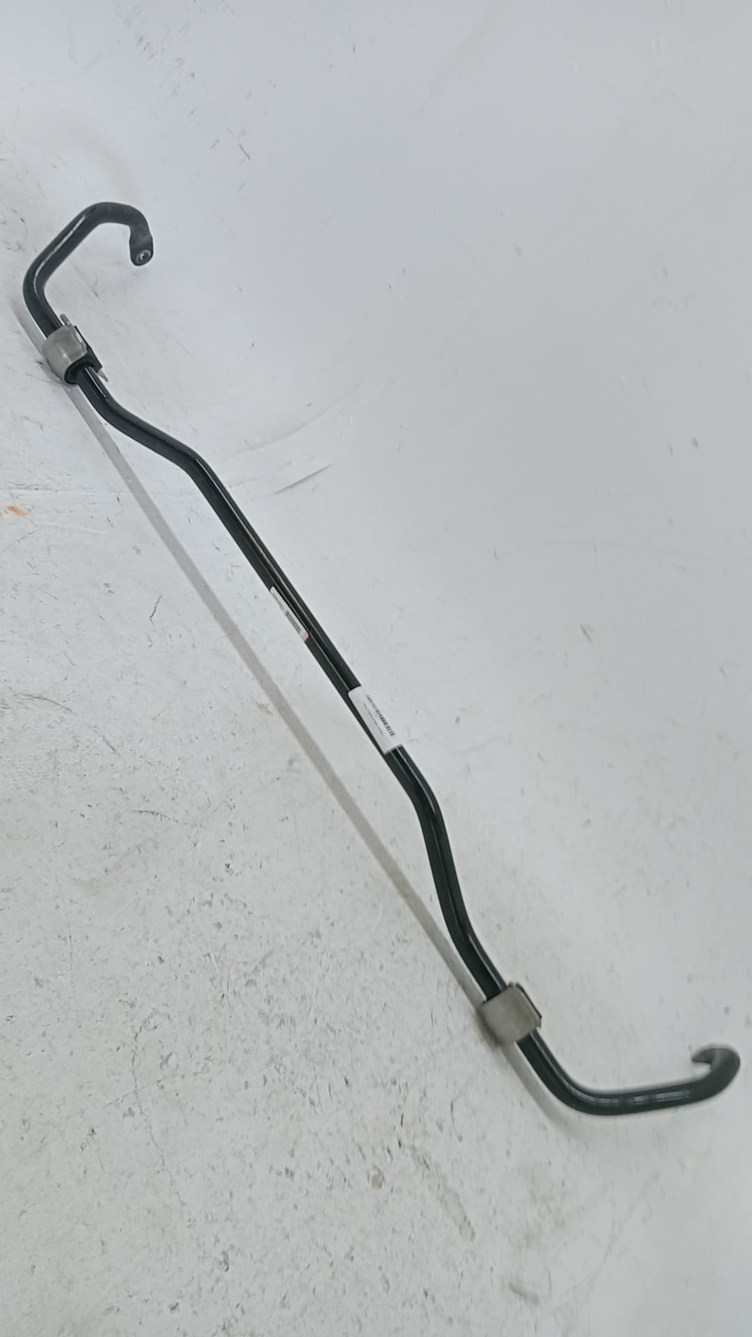 Barra estabilizadora trasera LYNK & CO 01