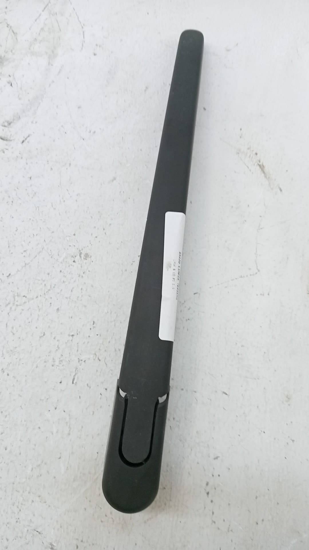 Brazo limpia trasero LYNK & CO 01