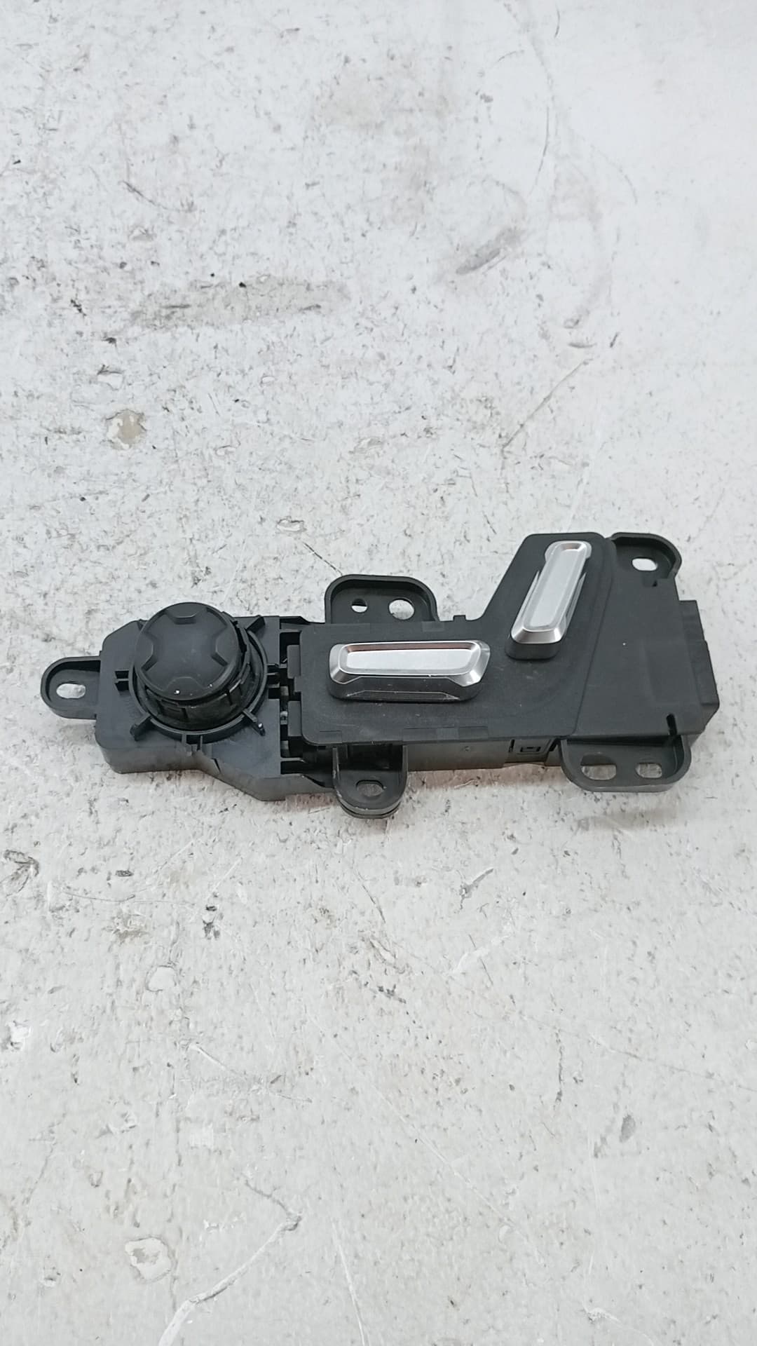 Modulo confort LYNK & CO 01
