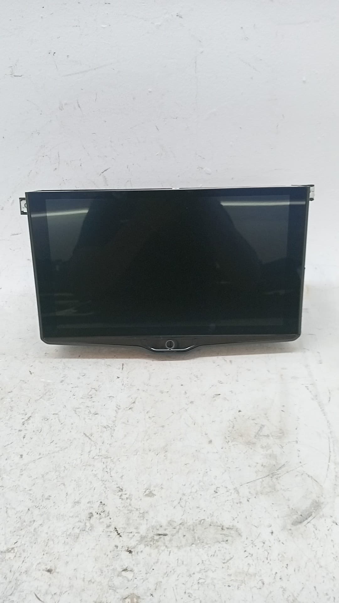 Pantalla multifuncion LYNK & CO 01