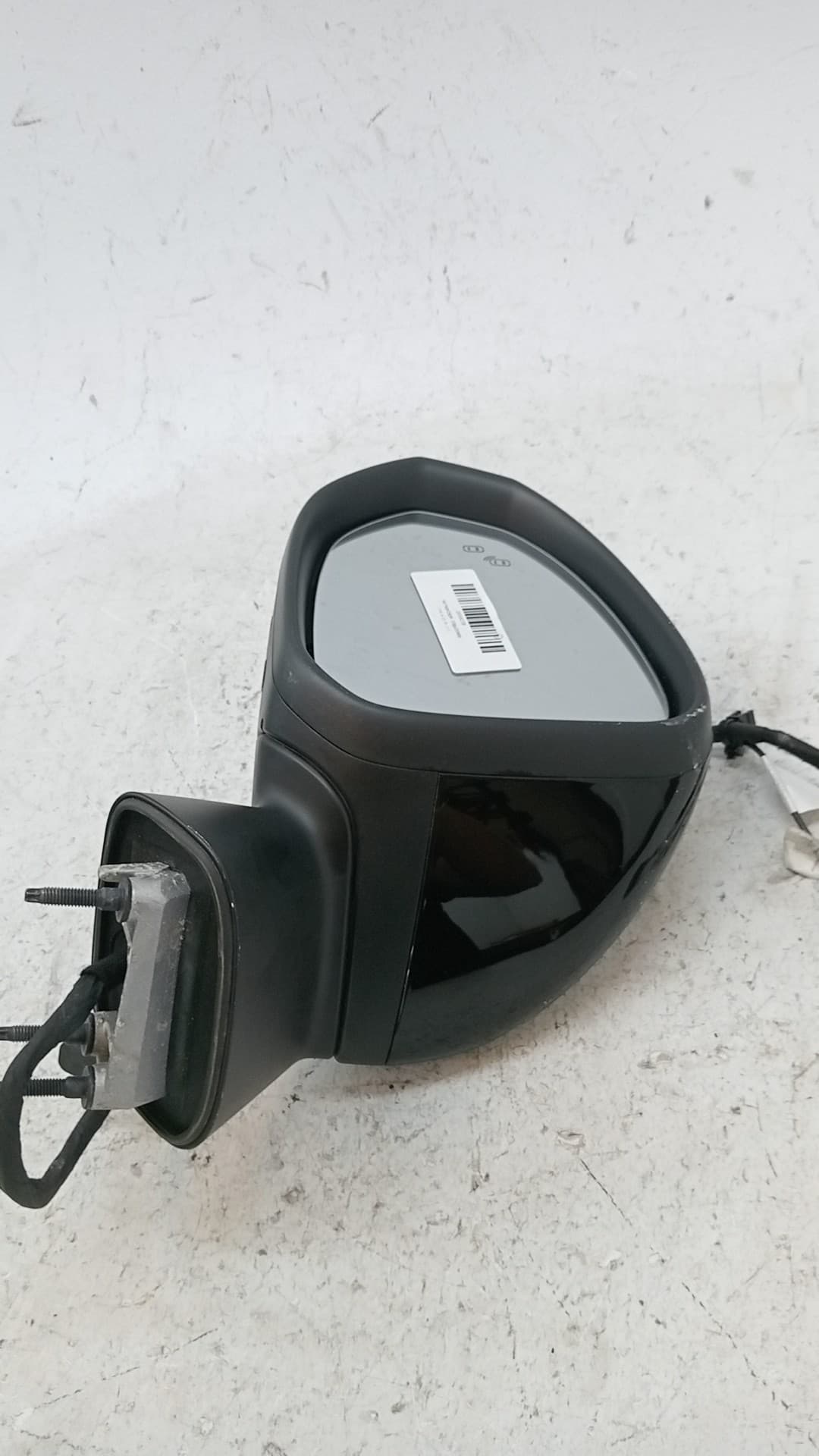 Retrovisor izquierdo LYNK & CO 01