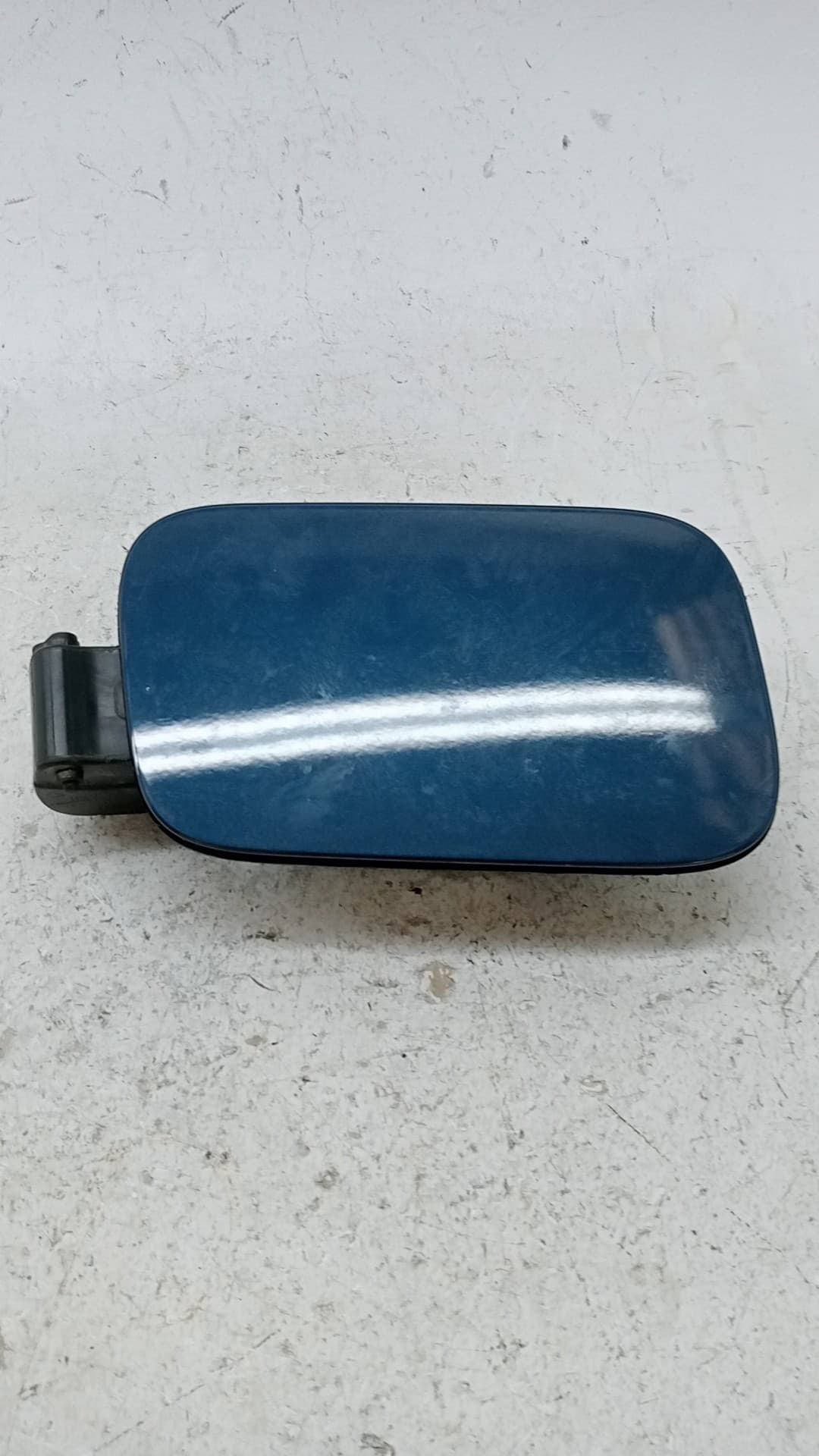 Tapa exterior combustible LYNK & CO 01
