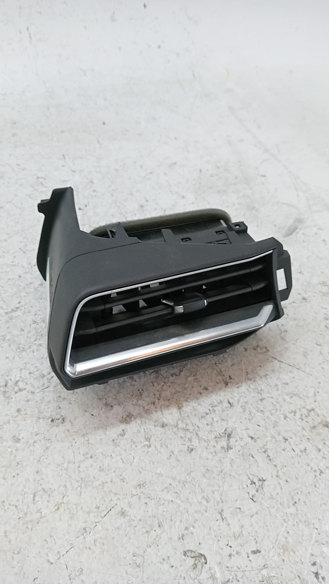 Recambio LYNK & CO 01 ref. 8890214160