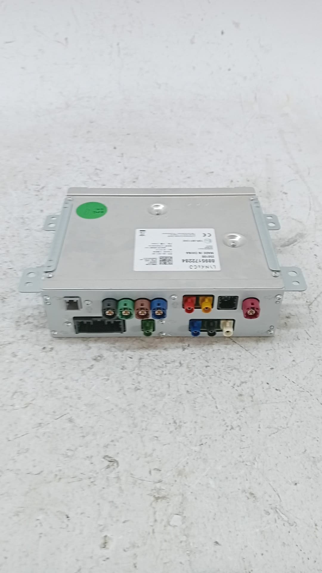 Sistema audio / radio cd LYNK & CO 01