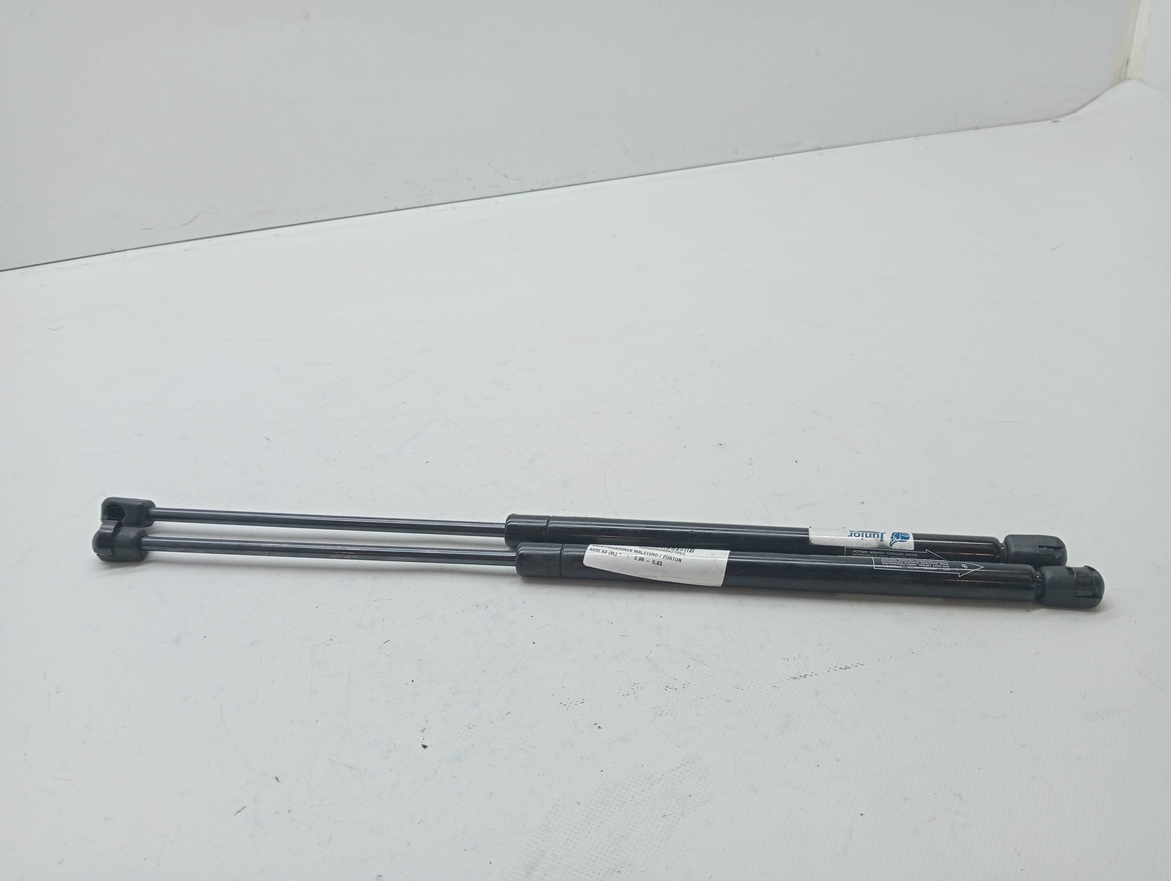 Amortiguadores maletero / porton AUDI A3 (8L)